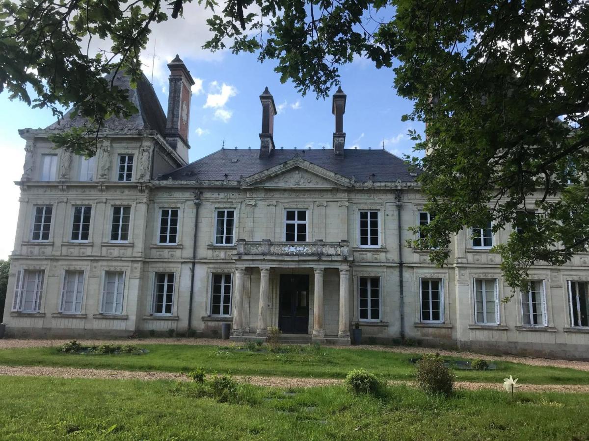 Chateau L' Escale Saint-Herblon Exteriör bild