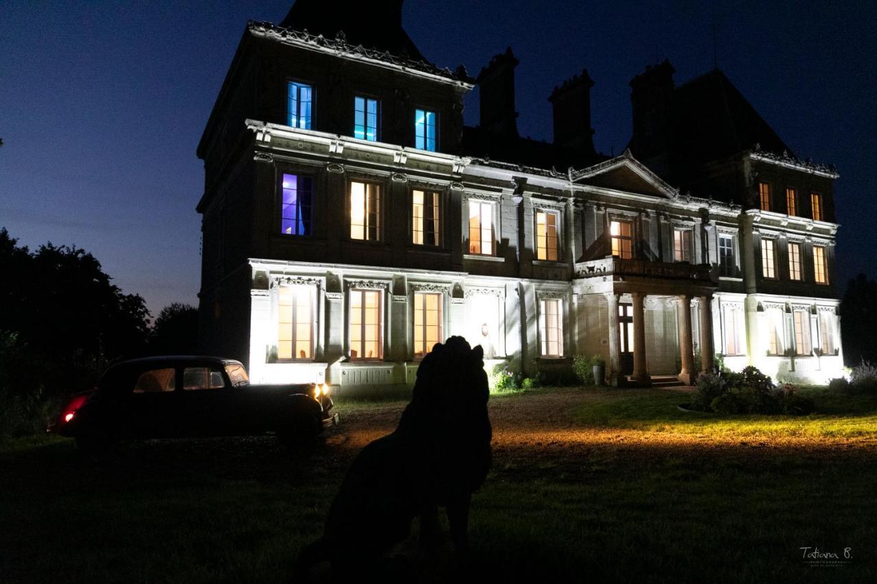 Chateau L' Escale Saint-Herblon Exteriör bild